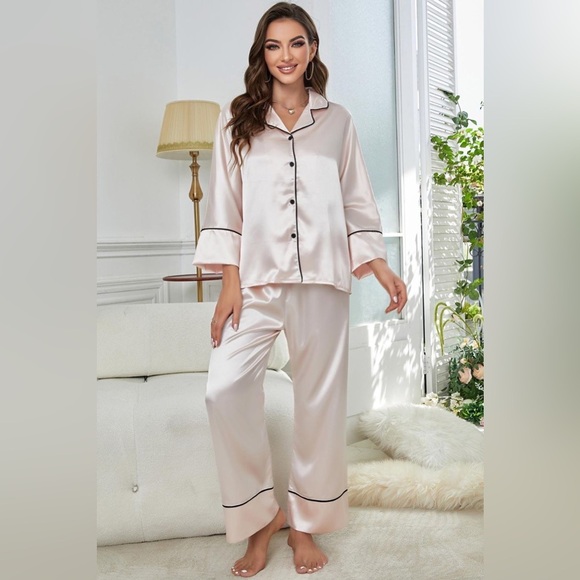Contrast Piping Button-Up Top and Pants Pajama Set - Picture 7 of 13